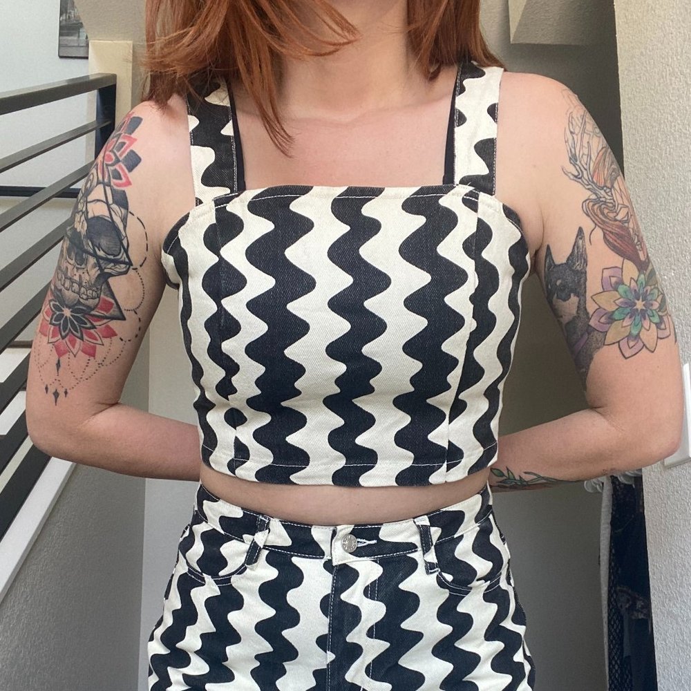 NWT Cider Wavy Retro Denim Crop Top